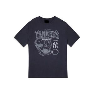 NEW YORK YANKEES Club House, Classic Retro Unisex T-shirt